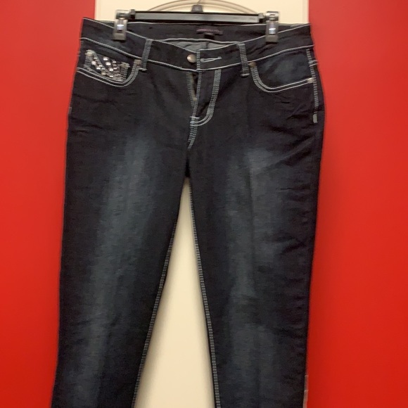 Jeans - Picture 3 of 7